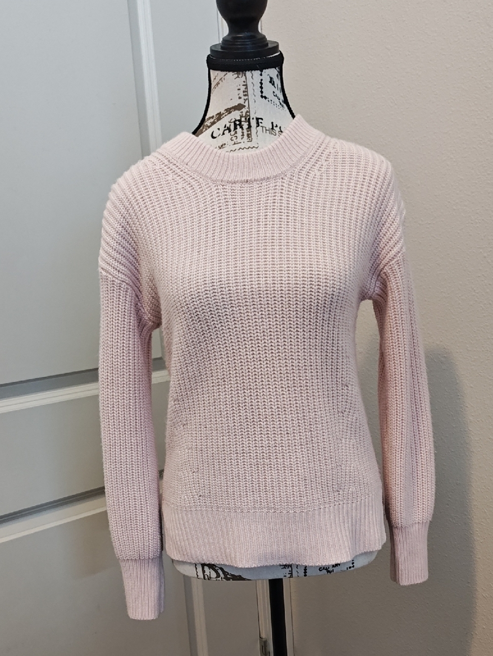 SO Light Pink Crewneck Knit Sweater
